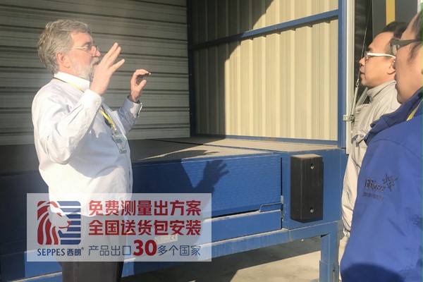 可出口的快速門廠家