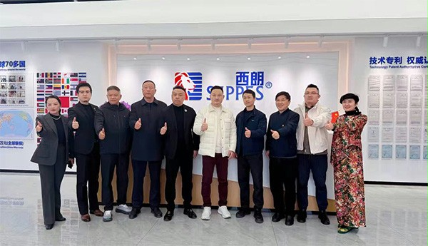 合影留念